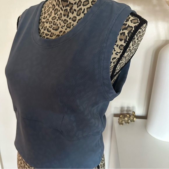 Move Theology Ribbed Contour Tank Size XL Blueish Gray - Picture 2 of 11